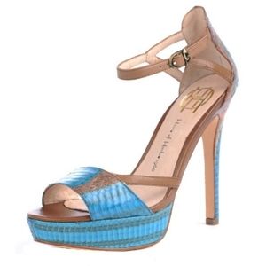 House of Harlow Shoes NEW
